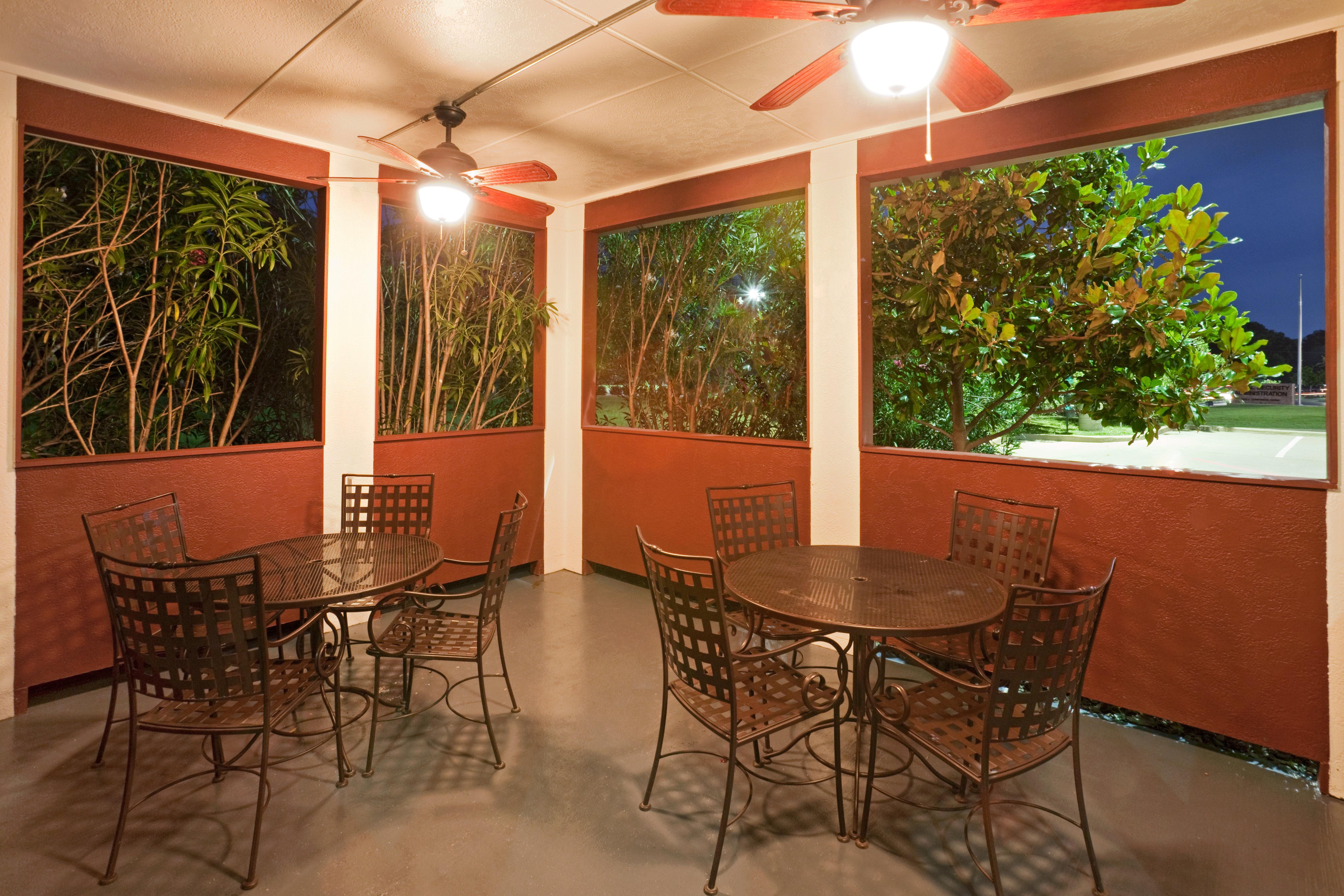 Candlewood Suites Tyler By Ihg Exterior photo